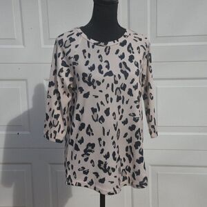 2/$10 Tickled Teal Animal Print Top 3/4 length Sleeve BUNDLE ONLY